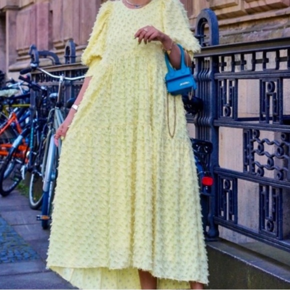 Blogger Favorite Zara Loose Fitting Textures Yellow Max Dress size XXL - Picture 8 of 8
